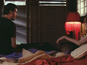 Стэйси Мартин голая – Рози (2018) #4