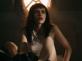 Белла Торн секси – Ремнант: Всё ещё вижу тебя (2018) #6