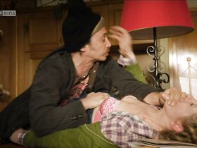 Бригитта Крен секси – Четыре женщины и одни похороны s06e03 (2014)