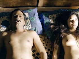 Раджшри Дешпанде голая – Сакральные игры s01e06-07 (2018)