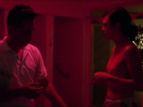 Даниэла Вега голая – Фантастическая женщина (2017) #7