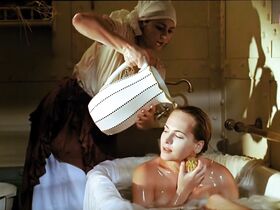 Анна Горшкова голая – Пассажирка (2008) #2