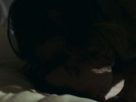 Линдси Бёрдж голая – Кружевной кратер (2015) #3