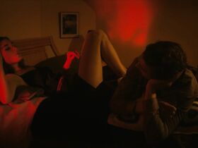 Хелен Кун секси – Marianne (2016) #5