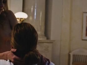 Хильма Котканиеми голая – Punasii päin (2018) #3