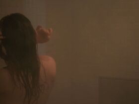 Ли Маршалл секси – Раздень меня (2017)