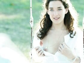 Хелен Кун голая – Крокодил из Ботсваны (2014)