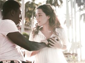 Хелен Кун голая – Крокодил из Ботсваны (2014) #3