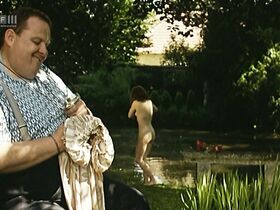 Регина Фритш голая – Три господина (1998) #5