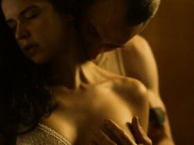 Тамара Дуарте секси – Бэдсвилль (2017) #3