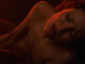 Эмили Браунинг голая – Американские боги s02e05 (2019) #4