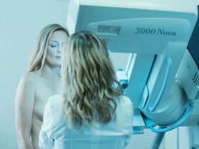 Карина Бойте голая – И вдруг мне всех не хватает (2011) #4