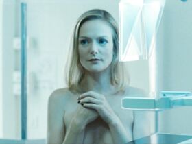 Карина Бойте голая – И вдруг мне всех не хватает (2011) #5