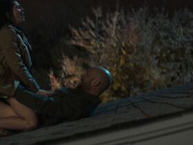 Мелисса Дезормо-Полен секси – Threesome (2017)