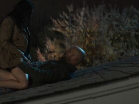 Мелисса Дезормо-Полен секси – Threesome (2017) #8