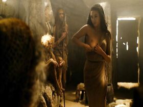 Мелани Бернье голая – Миллион лет до нашей эры 2 (2007) #2