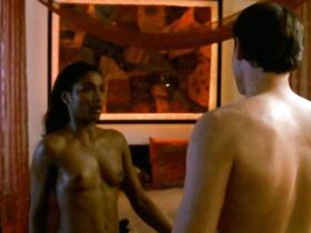 Сара Мартинш голая – Загадки вулкана s01e03 (2006) #4