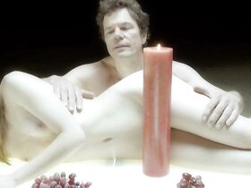 Каролина Хоффманн голая – Иллюзия (2013) #1