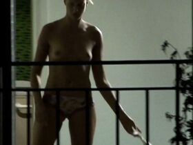 Тиара Комте голая – История Ришара О (2007) #3