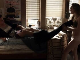 Сэмми Ханратти секси – Бесстыдник s08e12 (2018) #4