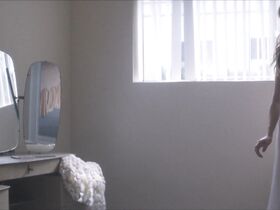 Ана О’Райли голая – Лунатик (2017) #5