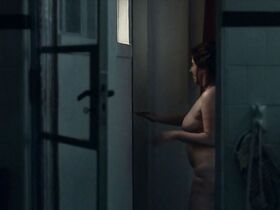 Розаи Пападопол голая – Наша жизнь (2012) #4