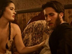 Анна Борчерт голая – Холодный спуск (2018) #1