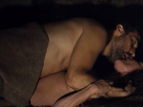 Наталия Вёрнер голая – Столпы Земли s01e02-06 (2010) #5