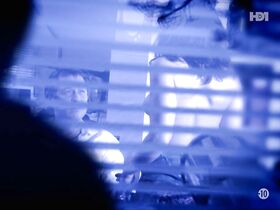 Ноэми Эльбаз секси – Служба расследований s01e04 (2006) #3