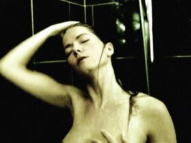 Сьюзи Кристиансен голая – Skizo (2008) #1