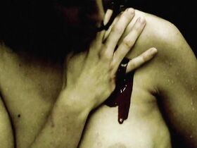 Сьюзи Кристиансен голая – Skizo (2008) #2