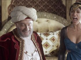 Ванесса Гид секси – Новые приключения Аладдина (2015) #6