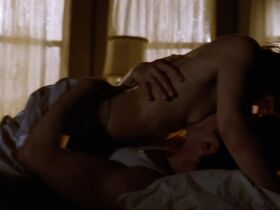 Кэрри Энн Флеминг голая – Мастера ужасов s01e04 (2005) #7