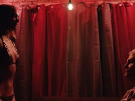 Оден Торнтон голая – Родинка (2017) #5