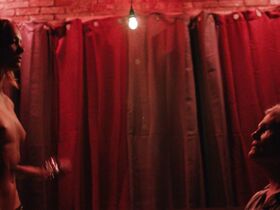 Оден Торнтон голая – Родинка (2017) #6