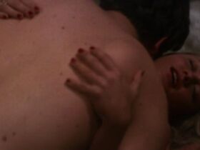 Линни Куигли голая – Сказки (1978) #6