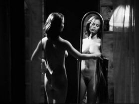 Сайя Лентонен голая – Юная любовь (2001) #6