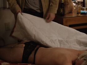 Джемма Брокис голая – Без огня и дома (2016) #8