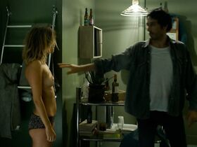 Лоранс Арне голая – Все пары делают это (2017) #4