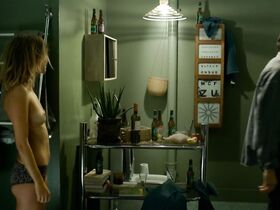 Лоранс Арне голая – Все пары делают это (2017) #5