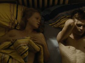 Доминика Зеленикова голая – Little Feather (2016) #2 #6