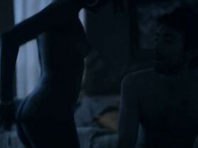 Пати Дежезус голая – Руа Аугушта s01e01-02 (2018)