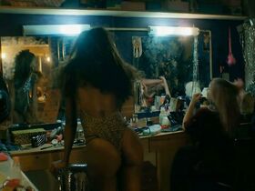 Пати Дежезус голая – Руа Аугушта s01e01-02 (2018) #2