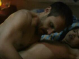 Лан Ки голая – She Walks (2015) #5