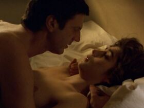 Лайза Уокер голая – Эскорт (1999)