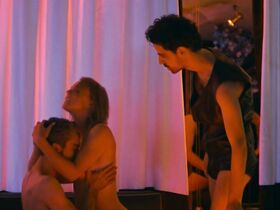 Мара Шерзингер голая – Night Out (2018) #6