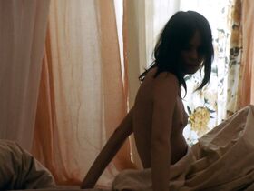 Стэйси Мартин голая – Нас не догонят (2018) #6