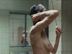 Шарлотта Рэмплинг голая – Ханна (2017) #2