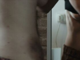 Росер Ками голая – Страх (2013) #6