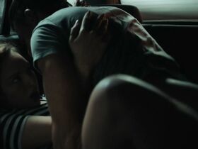 Мора Аренильяс голая – Invisible (2017) #2